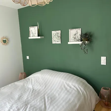 Chambre Eucalyptus Dans Maison Neuve Bazainville Exterior photo
